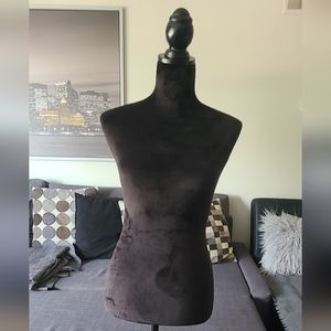 Mannequin female torso form